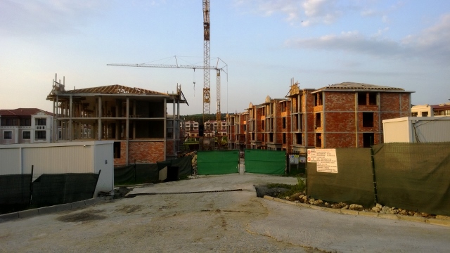 WP_20130505_001 (640x360).jpg