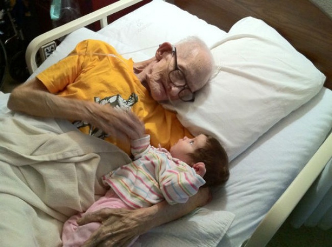 8051160-R3L8T8D-650-y_2a34863c.jpeg