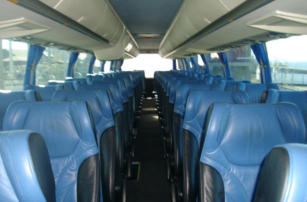 Bus_002.jpg