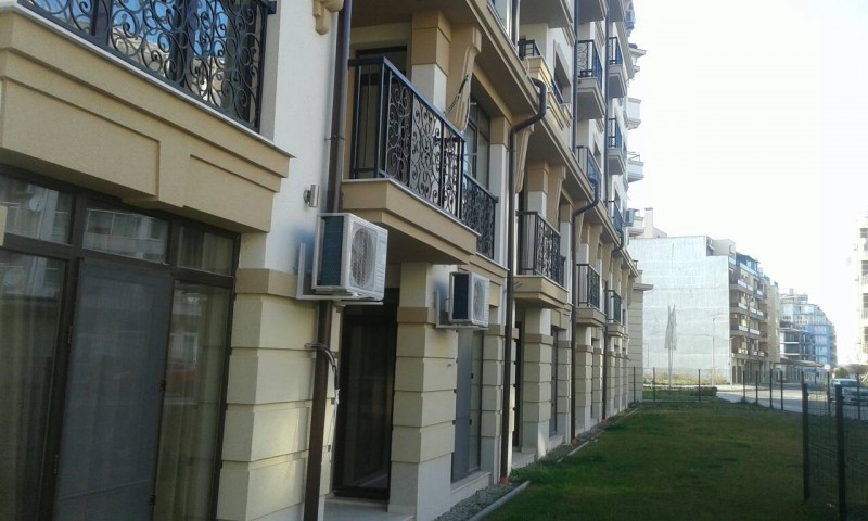 IMG-43d67bcc6d7e2812020a995d269c977a-V.jpg